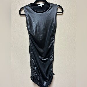 Amisu Black Sleeveless Bodycon Dress